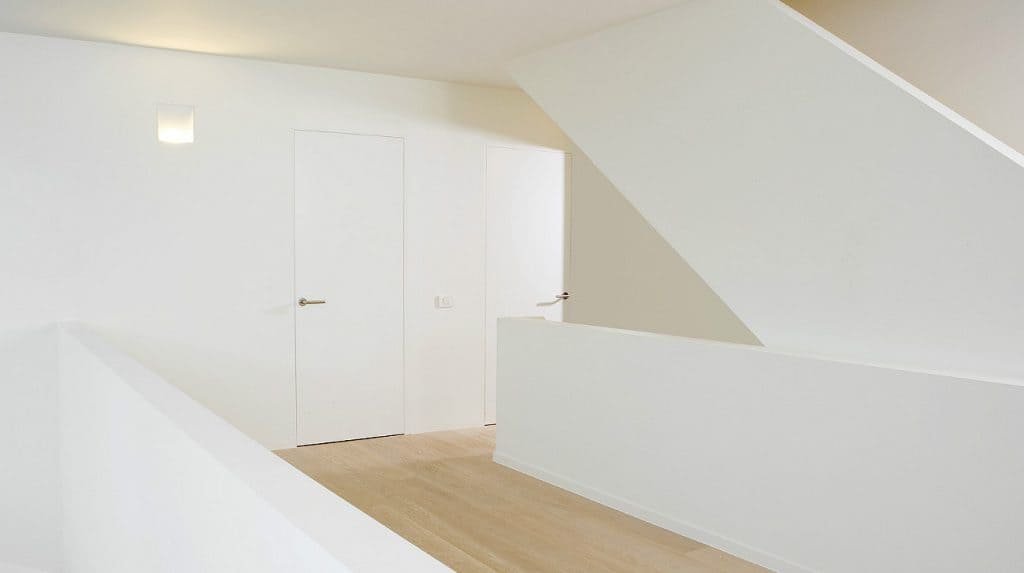 Binnendeur-zonder-omlijsting-invisidoor