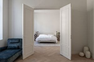 Maatwerk-binnendeur-met-moluren